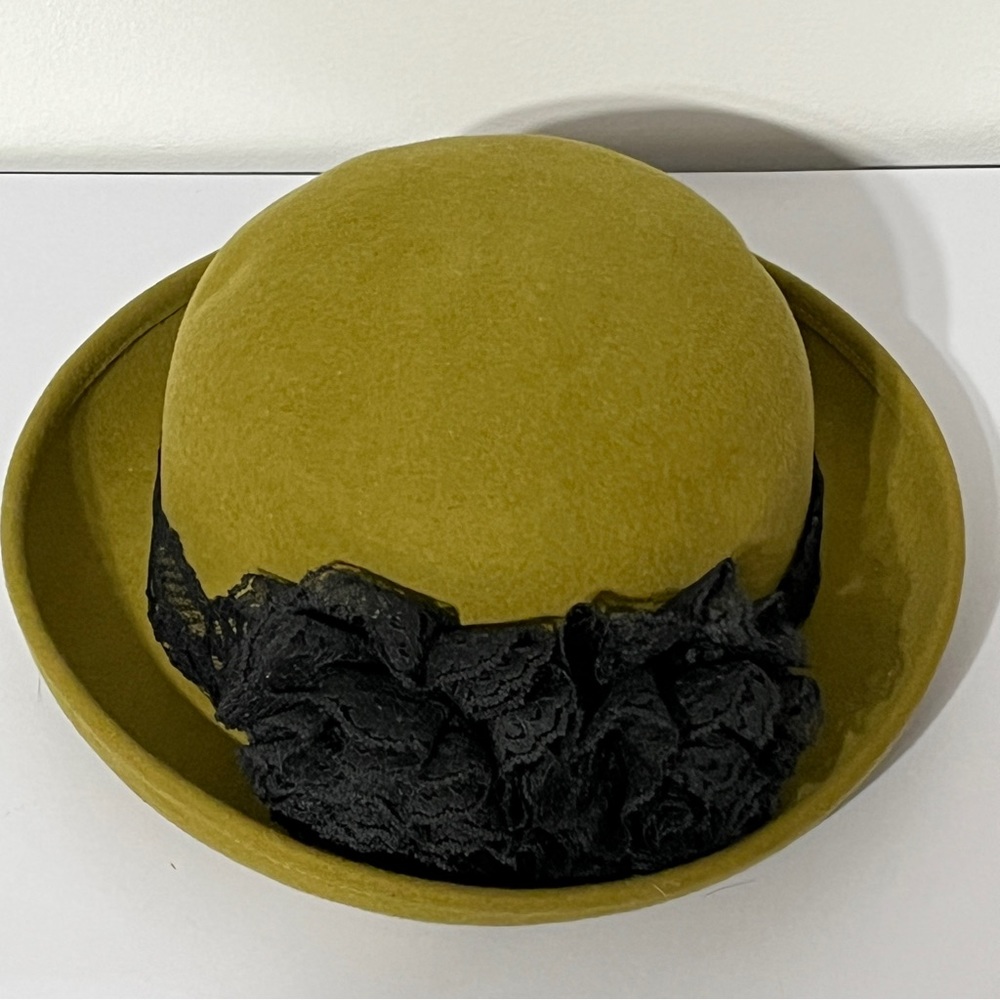 Vintage Unbranded Green Solid Wool Hat